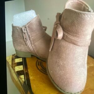 Dark Blush ankle boots toddler size 5.5
